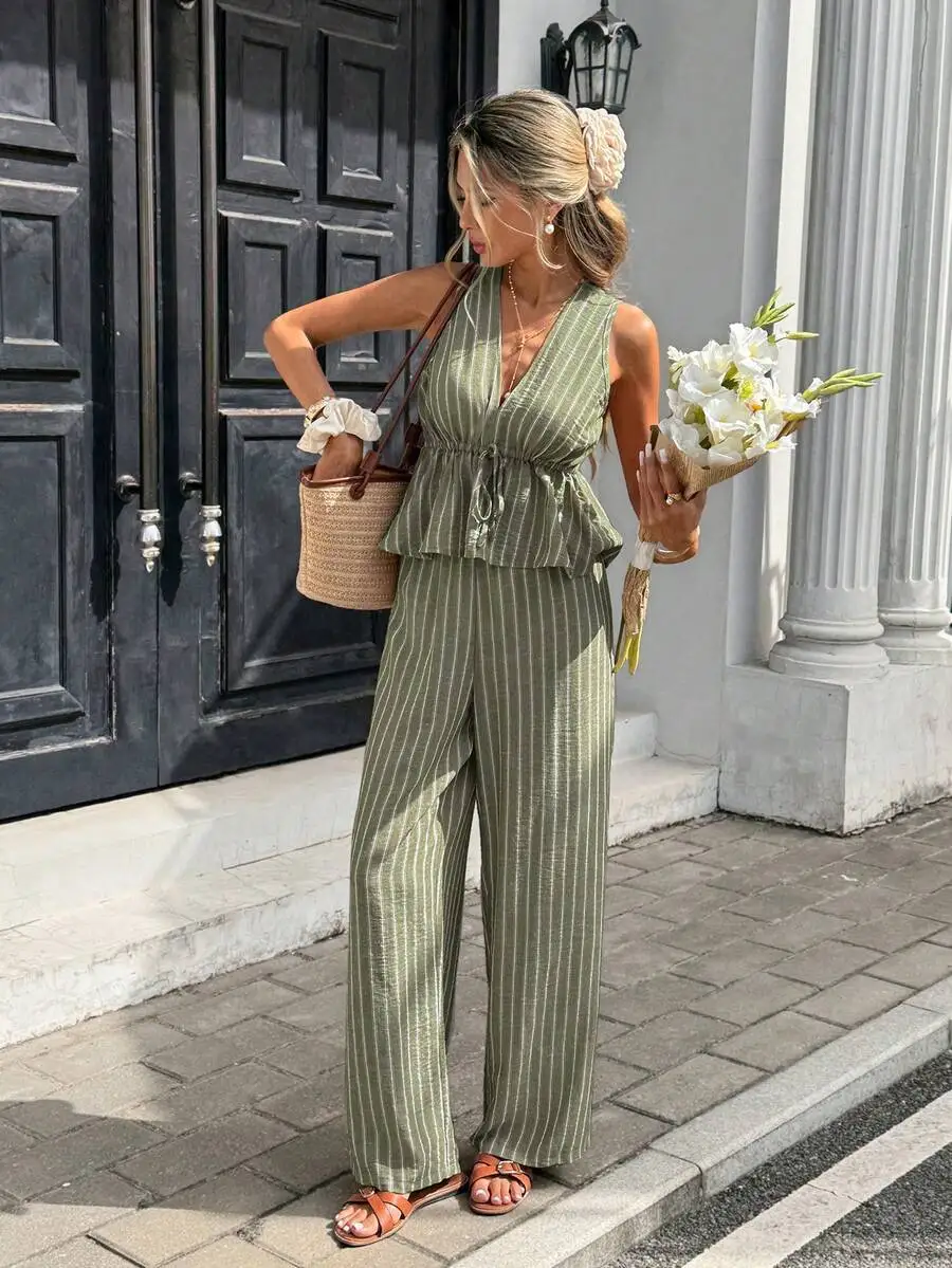 Ensemble "Riviera" – Top Peplum et Pantalon Fluide Rayé